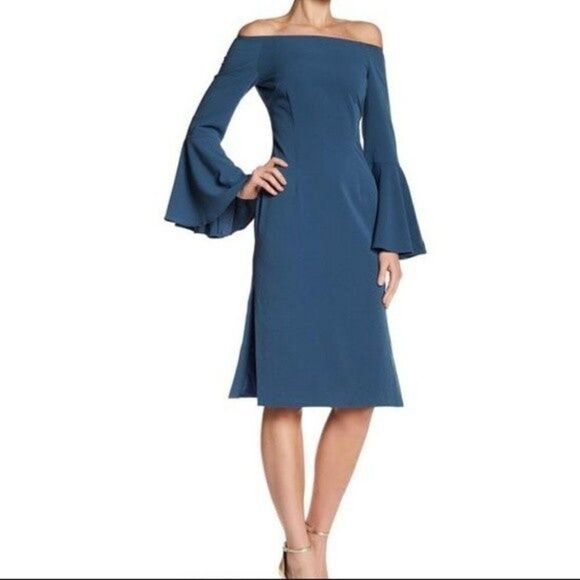 Size Medium Keepsake Navy Harmony Dress - Picture 1 of 1